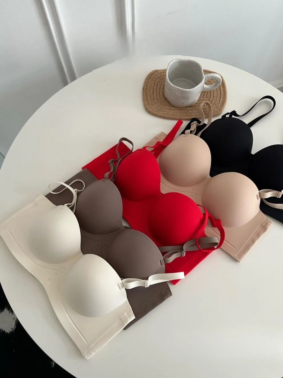 Comfortable seamless half cup underwear gathered one piece fixed cup without steel ring storage auxiliary breast seamless ladies bra underwear set D 7