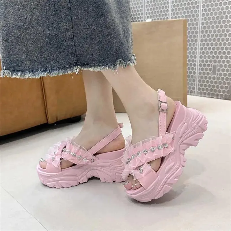 Sandaler Sling Back Sumer Luxury Slippers Woman 2023 Sandal Women Summer Ladies Water Shoes Sneakers Sport Shooes Products