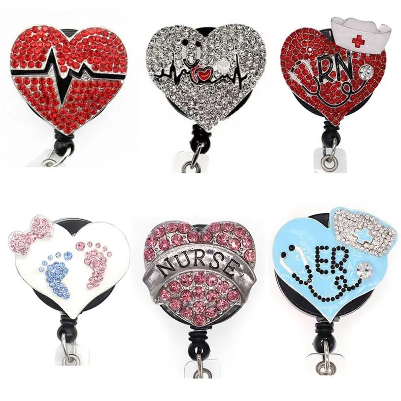 Porte-clés en forme de cœur en cristal strass, porte-Badge d'identification d'infirmière pour femme, carte Yoyo, bobines rétractables pour accessoires 328T