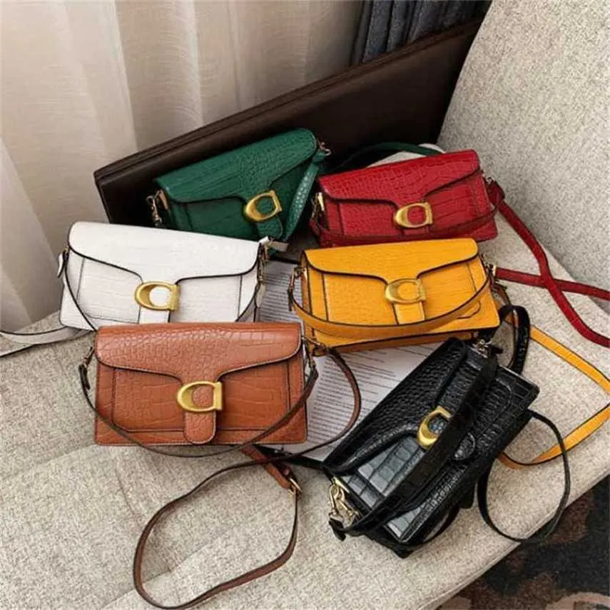 Coag Multolor schoudertas C Letter Designer Bag Fashion Women Designers Handtas Leer Crossbody Bags Trend Elegant Work Messenger Bags Purse 230209