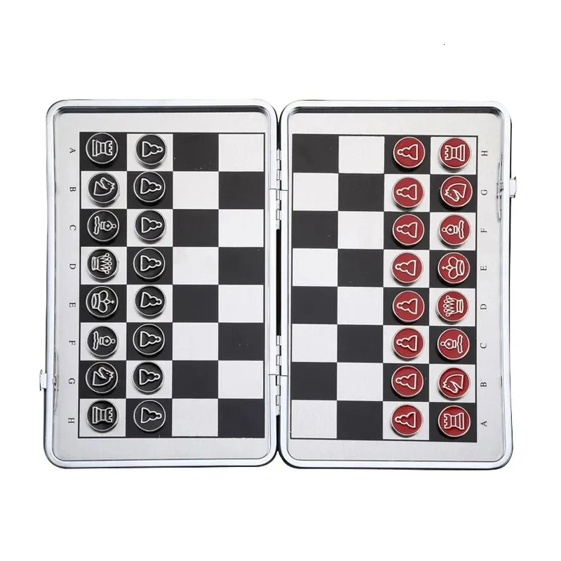 Schackspel reser internationella schack set pocket mini magnet stycke pu läder fällbart schackbräda aluminium legering schackmantavla spel 231031