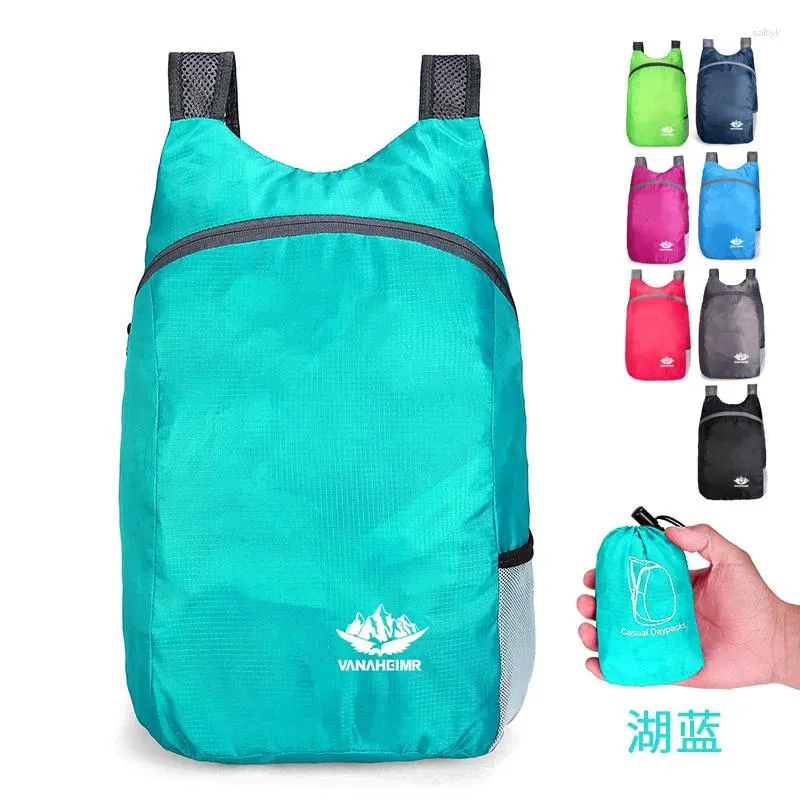 Mochila 85g 22L Mochilas ligeras para mujeres y hombres Bolsa plegable impermeable para mujer Bolsas de viaje fáciles de llevar a mano Bolsas multicolores