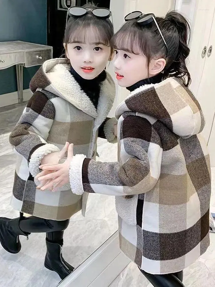 Kurtki jesień zimowe dziewczyny swobodne z kapturem moda odzieży wierzchniej wełniana długie płaszcz dzieci ubranie urocze dziecko