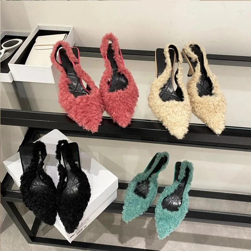 Geklede schoenen Roze bont Slingback sandalen Damesmode Puntschoen Ondiepe instapper Pluche pompen Dames Elegante avondfeesthak