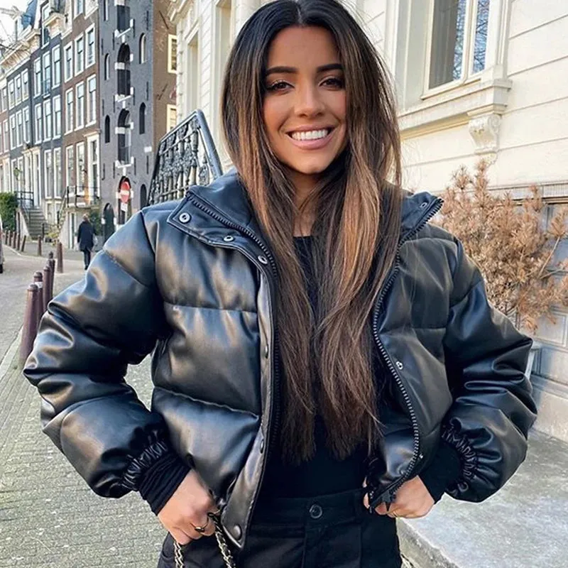 Parkas pour femmes hiver épais chaud recadrée doudoune femmes noir cuir PU élégant fermeture éclair manteau coton rembourré Punk vêtements d'extérieur 2023 231030