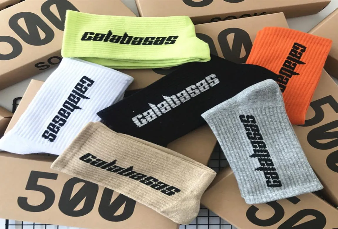 Yeezy store 500 socks