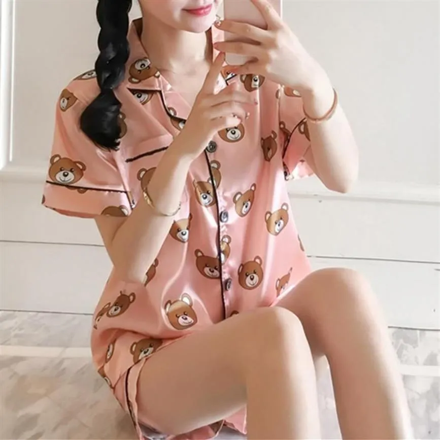 Summer Short Sleeve Silk Pyjamas Set Two Pieces Set Cute Bear Printing Women Sleepwear Sexy Nightwear For Women Sleeping262i