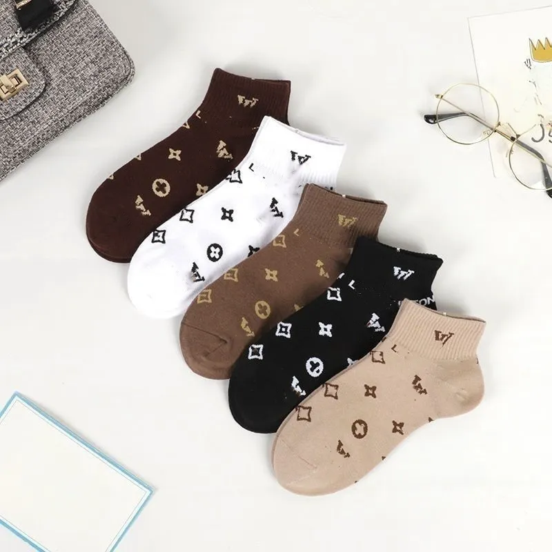 Designer men's and women's socks five brands luxury sports socks Winter network letter knitted socks cotton