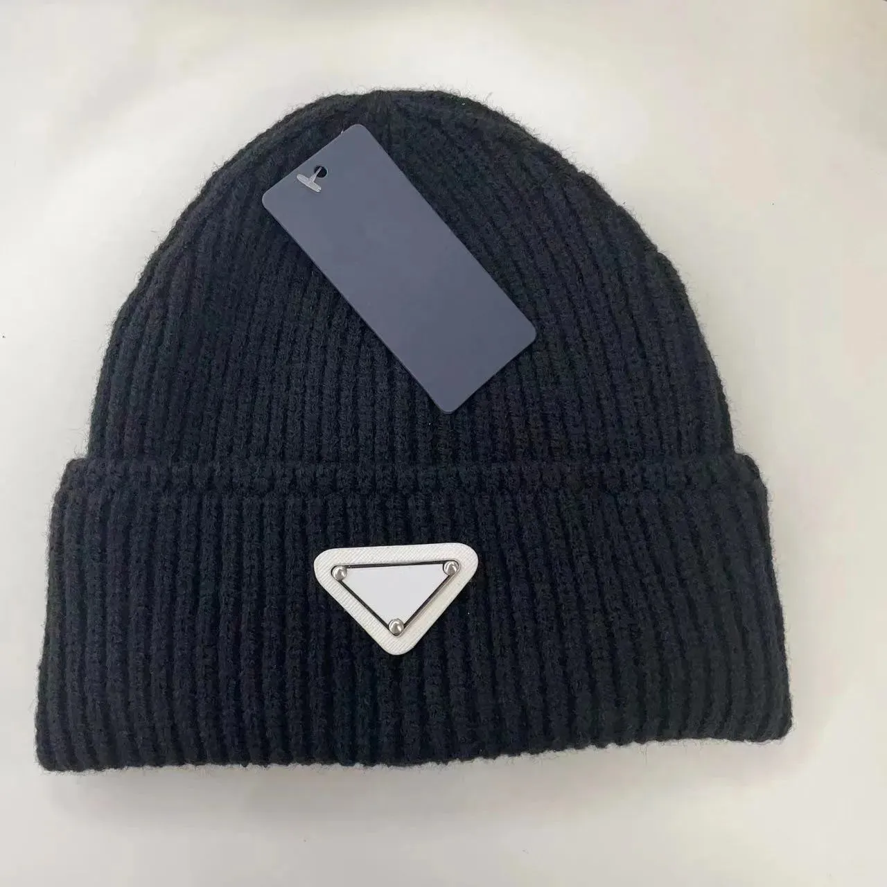 2023 Zwarte Beanie designer hoed voor man petten unisex winter kasjmier casual outdoor mutsen motorkap hoofd warme kasjmier schedel cap fit hoed