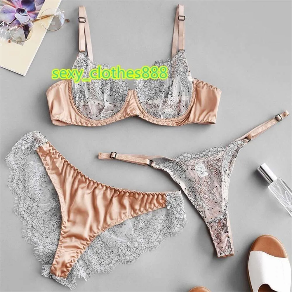 Bras Sets Women's Eyelashes Lace Stitching Sexy Underwear Underwire Bra and Panties Three-piece Thin Mesh See-Through Erotic Lingerie Set 230427