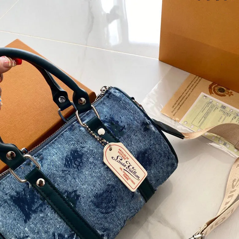 Brand women`s messenger bag High Appearance Denim Handbag Fashion One Shoulder Crossbody Boston Women`s handbag blue