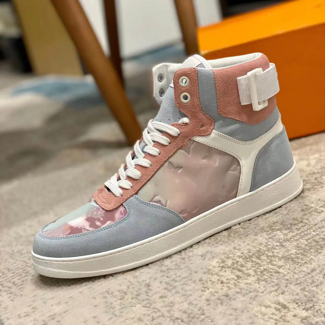 Rivoli Sneaker Buty Buty luksusowe mężczyźni High Top Sneakers Projektanci Calfskin But Rainbow Treners 38-46 18