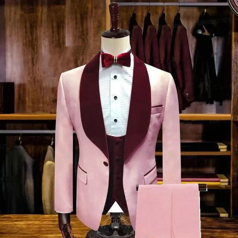 Custom Made Klassieke Mode Roze Bruidegom Tuxedos Bruidsjonkers Bourgondië Fluwelen Sjaal Revers Man Pak Bruiloft mannen Blazer Pakken Bl187V