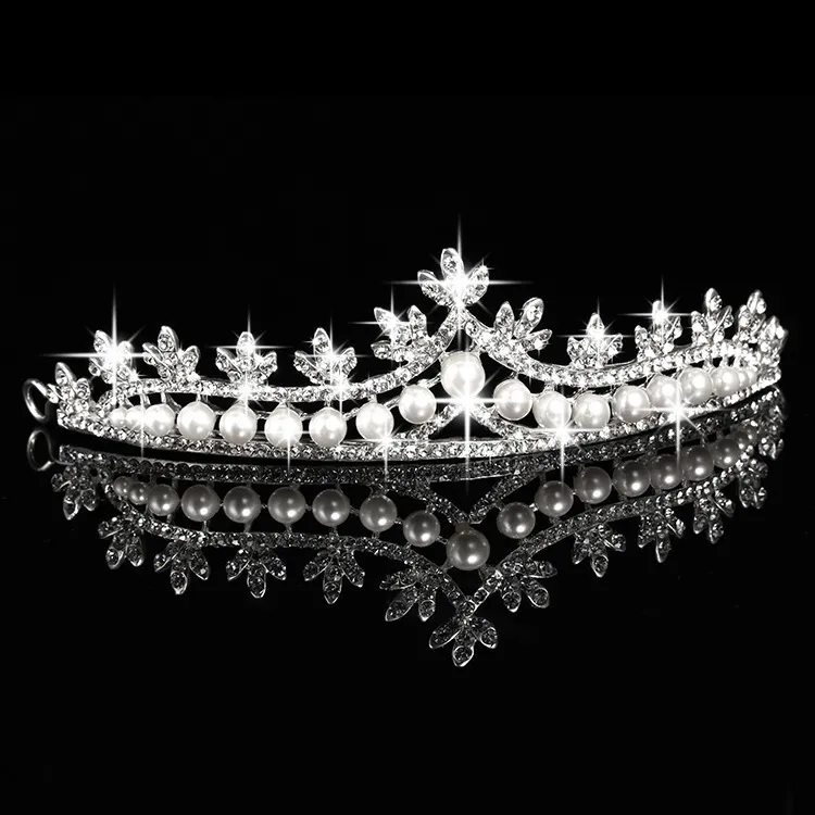 underbara huvudstycken borrar kristaller brudkronor tiaras drottning prinsessa pärla strass diamant pannband bröllop hår tillbehör