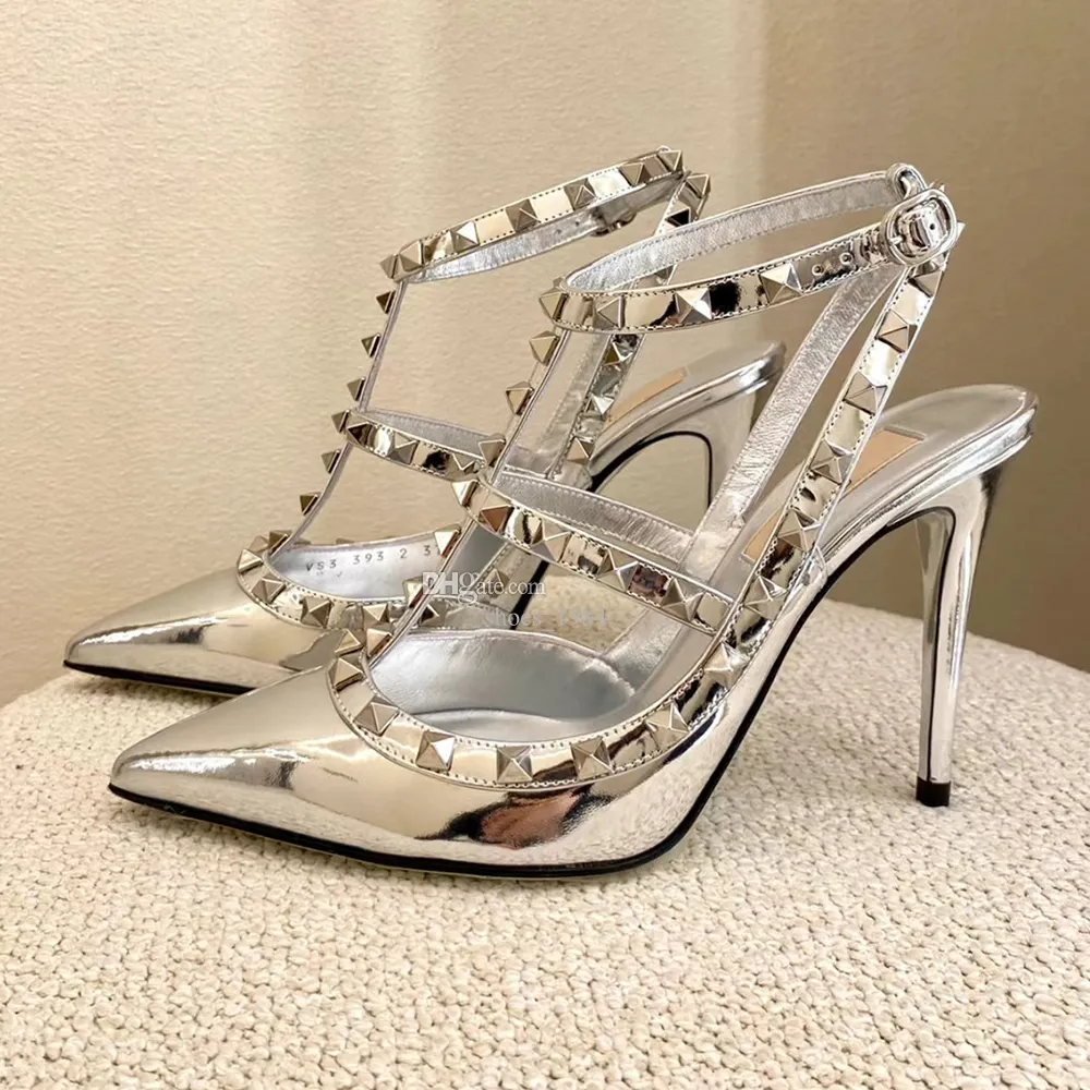 Ankle strap patent leather High heeled sandals pump with toned stud 6m 100mm top-level Women Luxurys Designers Shoes stiletto pointed toes Wedding Dress shoe With box