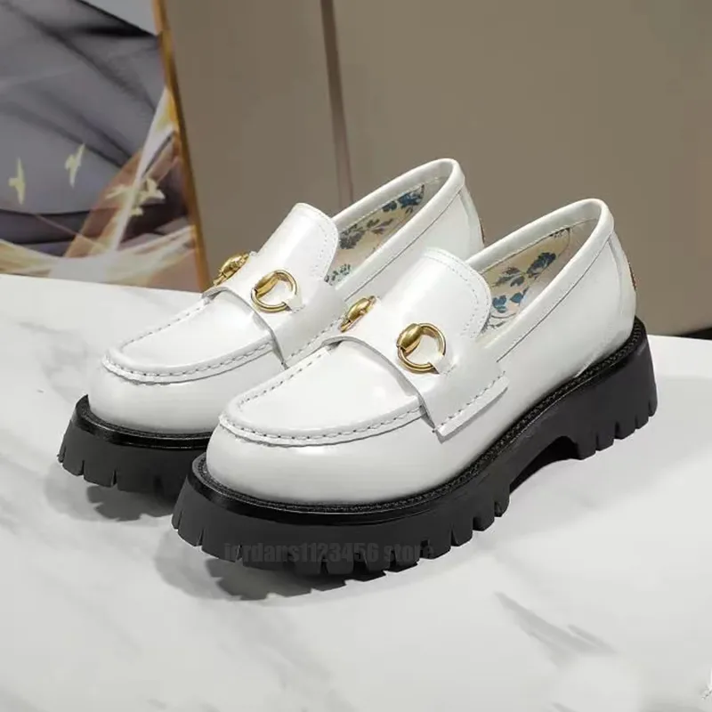 Platform Loafers Gucci Loafers Bee Gucci Bicolor GG Supreme