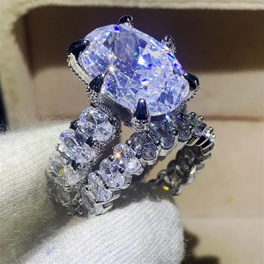 Victoria 12CT Big Diamond Ring Luxury Jewelry 925 Sterling Silver Oval Cut White Topaz Gemstones Löfte Kvinnor Wedding Bridal Ring359m