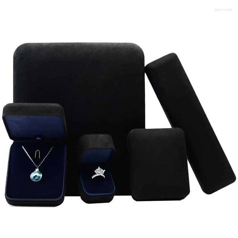 Jewelry Pouches T Iron Box Series Black Microfiber Brand Packaging Necklace Earrings Set Storage