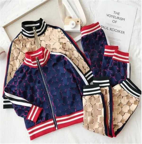 Kids Designer Tracksuits Two Pieces Set Boys Girls Letter Printed Teen Top Jackets Pants Casual Sport Style Clothing Suit Child Clothes Fashion luxury Parkas 90-140