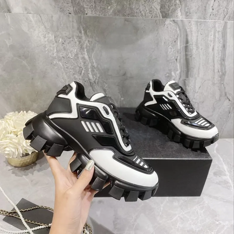 Fashion Brand Sports Designer Couple Casual Shoes Women Men Grey Technical Mesh PU Material Running Platform Homme ShoeBReflective