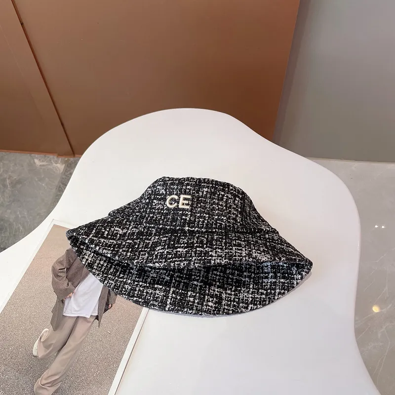 Luxurys Designers Bucket Hat Fashingable Cap Unisex汎用性と古典的な冬の漁師帽子の女性最高品質の旅行キャップ