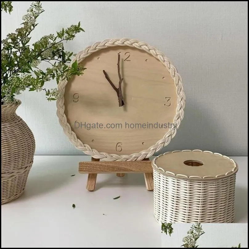 ساعات الحائط الساعات الحائط Rattan Round Clock European Silent Non-Tolicing Battery Simple Bedroom Home Ornament DecorationWall C DH3VV