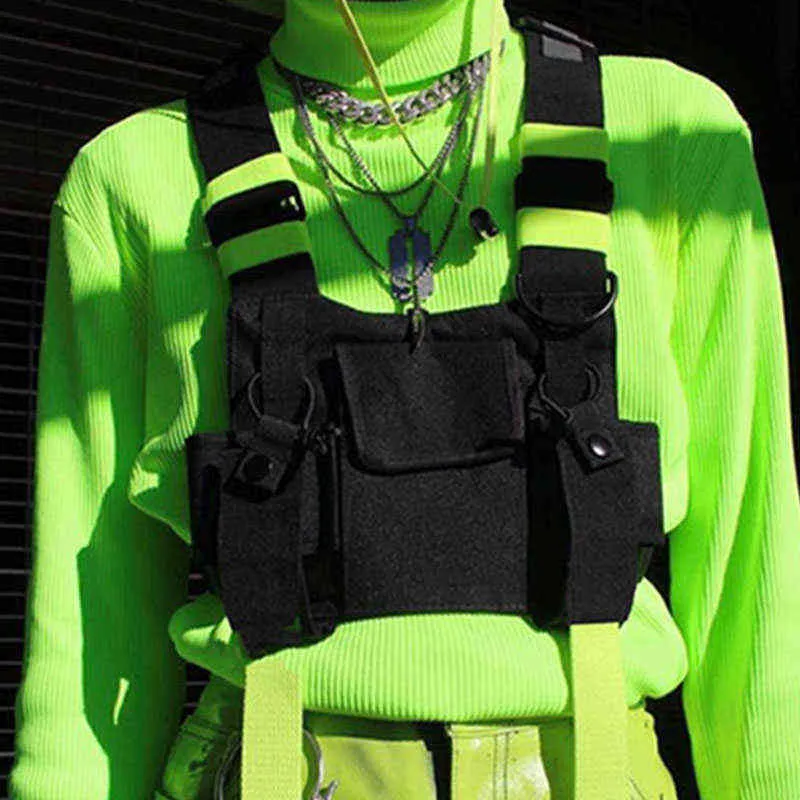 Marsupio funzionale Chest Rig Bag Hip Hop Black Vest s Unisex Tactical Streetwear Confezioni riflettenti Tasca per telefono Kanye YB417 1119