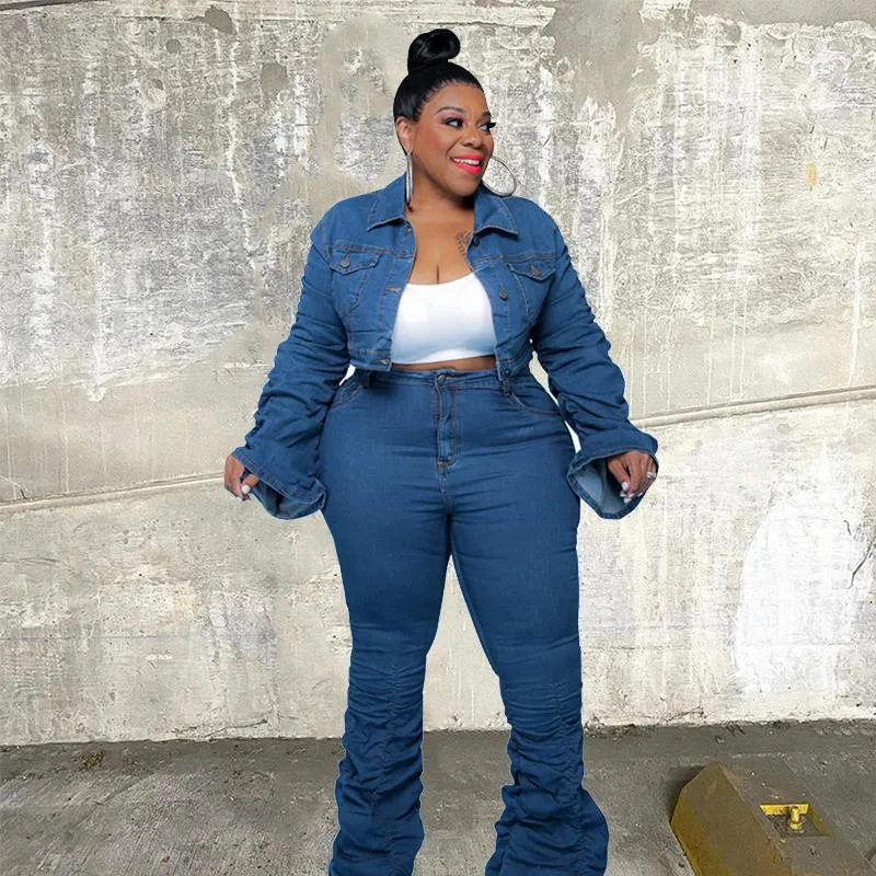 Tracksuits Plus Size Set kl￤dkvinnor Tv￥ stycken Set Fall Outfits l￥ng￤rmad denimrock och jeans staplade byxa grossist