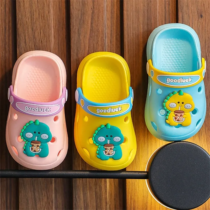 Slipper baby sandaler för pojkar flickor tecknade barn skor sommar småbarn flip flops barn hem tofflor strand simning tofflor csh1029 220902