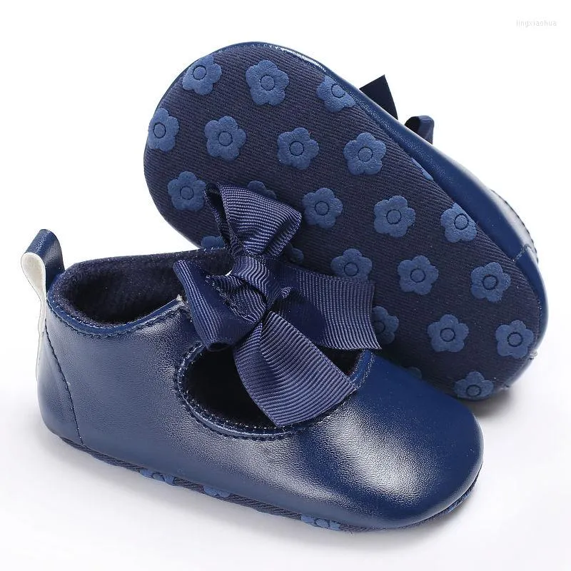 Premiers marcheurs 6 couleurs printemps bébé filles PVC cuir princesse chaussures mignon arc né marcheur infantile semelle souple chaussure antidérapante 0-18M