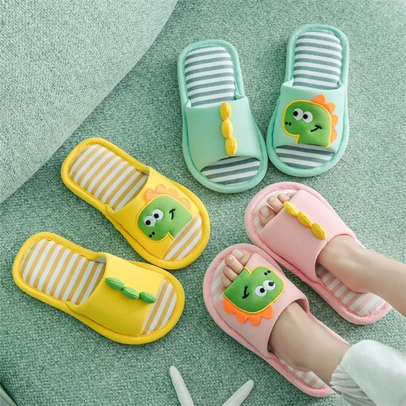 Pantoufle Kocotree marque dessin animé dinosaure enfants pantoufles enfants maison chaussures bébé chaussures intérieur chambre printemps automne lin pantoufle 220902