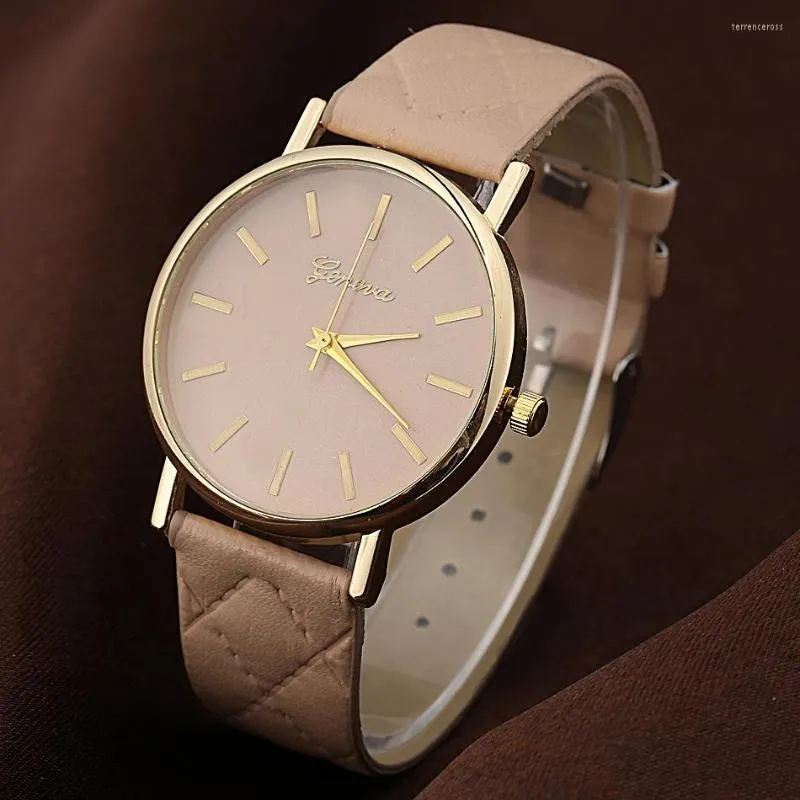 Wristwatches Fashion Women Watches Leather Band Dress Quartz Luxury Top Brand White Casual Watch Ladies Clocks Relogio Feminino