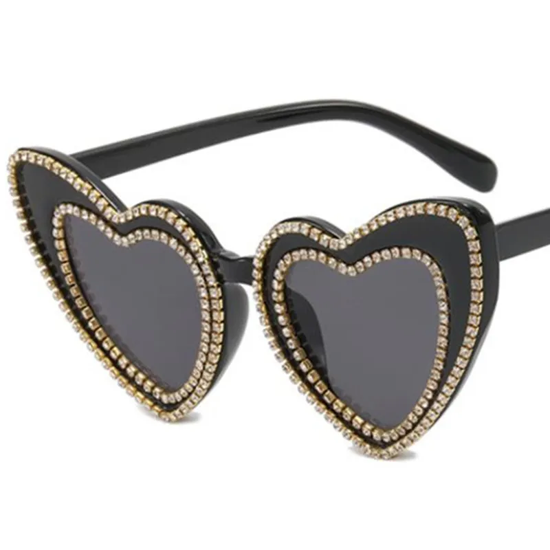 Women Sunglasses Asymmetric Heart Sun Glasses Diamond Adumbral Anti-UV Spectacles Oversize Frame Eyeglasses Ornamental