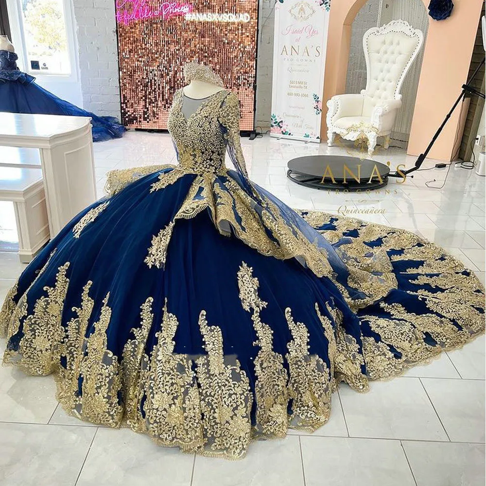 Königsblaues Langarm-Prinzessin-Quinceanera-Kleid mit Schnürkorsett, Goldapplikationen, Perlen, Perlen, Abschlussball, Sweet 16, Vestidos de 15 Anos