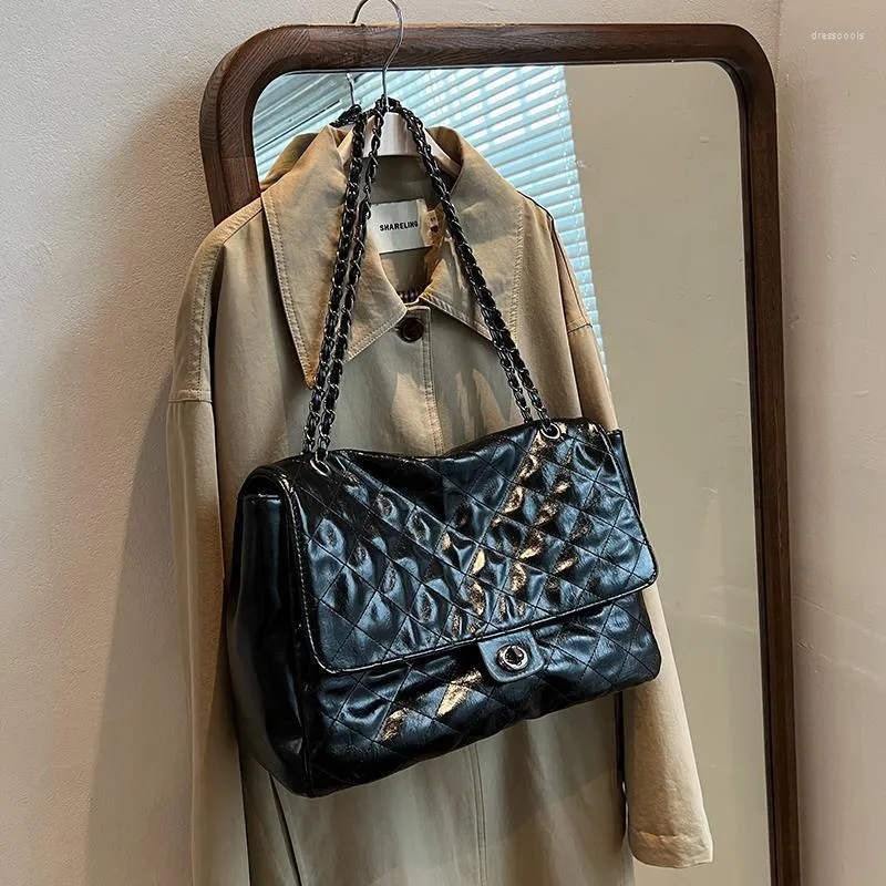 Evening Bags Large Diamond Lattice Office Ladies Shoulder Armpit Purses Designer 2022 Women Hand Quilted Messenger And Handbags