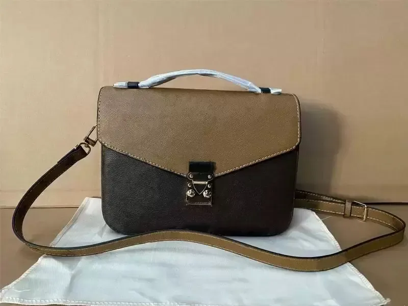 2022 designer bags High Quality Bag Handbag women Sale Discount Genuine leather match pattern Date code Serial number Shoulder damier letters plaid