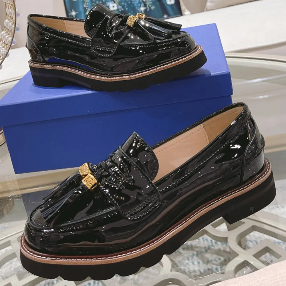 Versatile And Iconic Womens Loafer Loafer Shoes With Bright