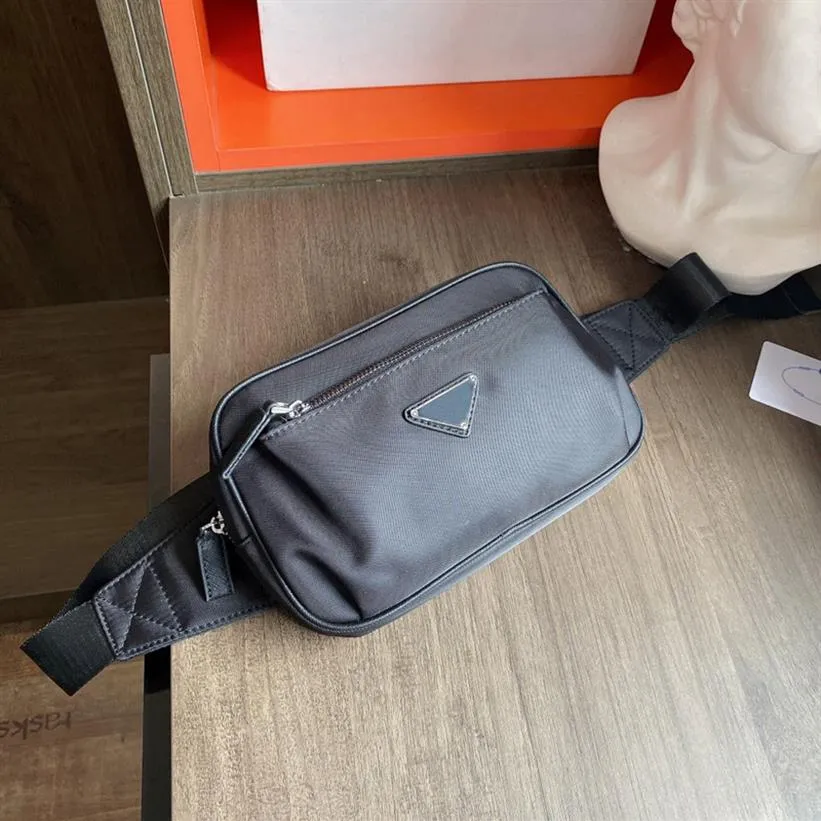 남자 트리플 블랙 나일론과 가죽 벨트 가방 패션 여행 허리 가방 mens 지퍼 클로저 코인 카드 지갑이있는 바보 크로스 바디 f336d