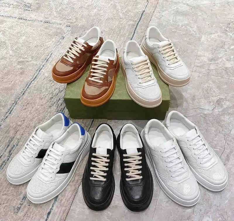 Casual Shoes brand luxury family muffin thick bottom small white spring and summer new old flower color block letters lovers casual sports shoes