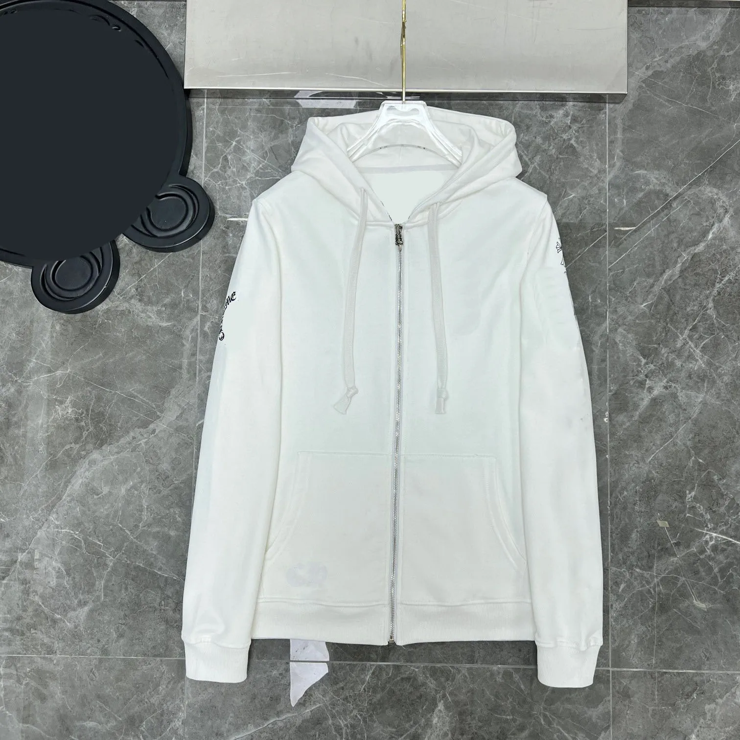 رجال زائد الحجم معاطف الخارجية الحجم sizehoodies تناسب غطاء محرك مقنعين الأزياء الأزياء شريطية طباعة آسيوية الحجم عالي الجودة التنفس البرية طويلة الأكمام Q112