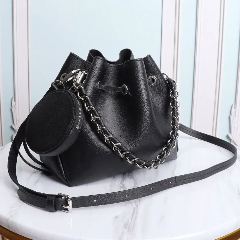 Muria bucket bag hotsell