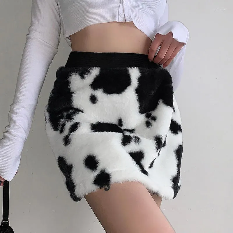 Rokken jmprs koe bedrukte harige vrouwen mini rokfeest harajuku schattige hoge taille Koreaanse rechte mode esthetische streetwear