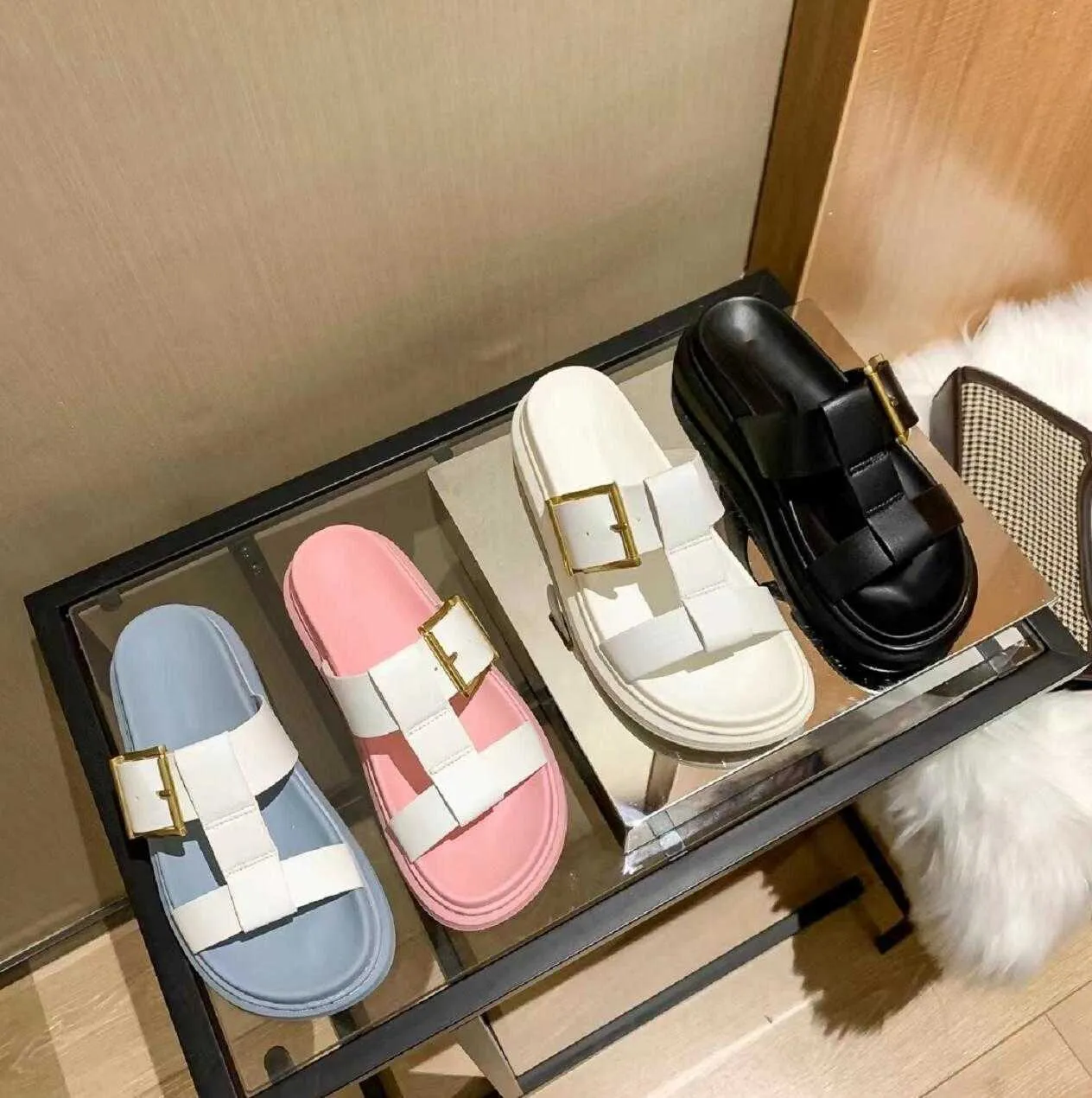 Top Quality Candy Color Leisure Slippers Designer Leather Buckle Latch Fashion Sandals Beach Shoes Flip-Flops Luxury Womens Fashion Slipper With original box