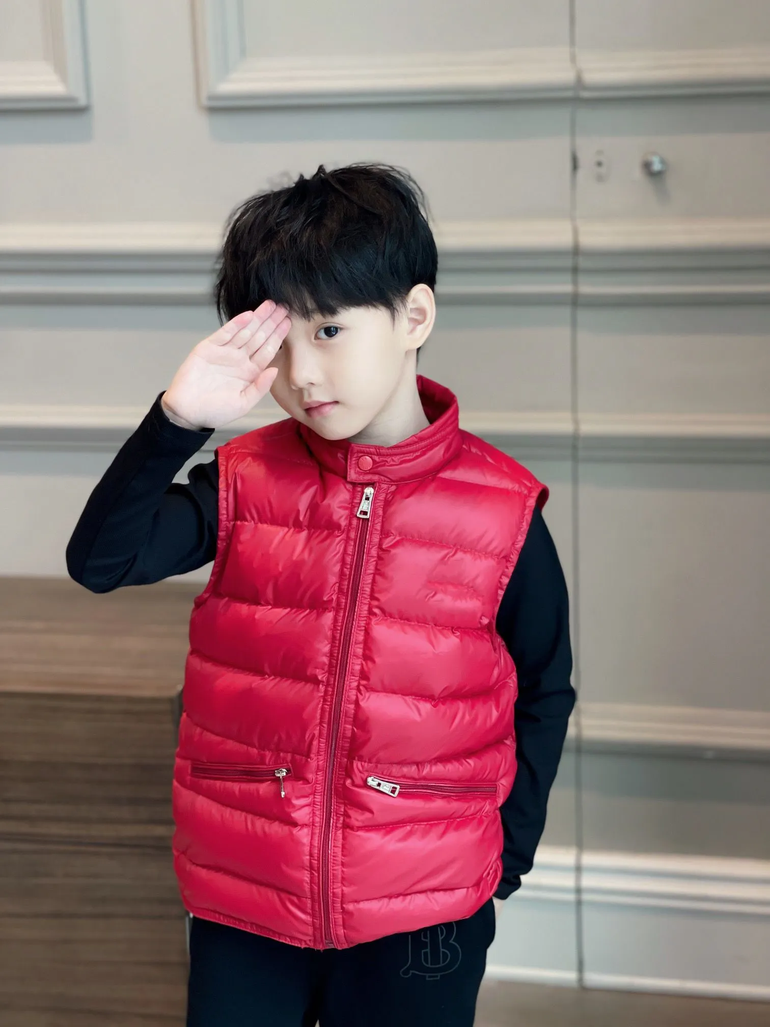 Kids Down Vest Warm Winter Waistcoat for Boys Girls Solid Round Collar Sleeveless Casual 80 Down Filling Black Ivory Red 2024