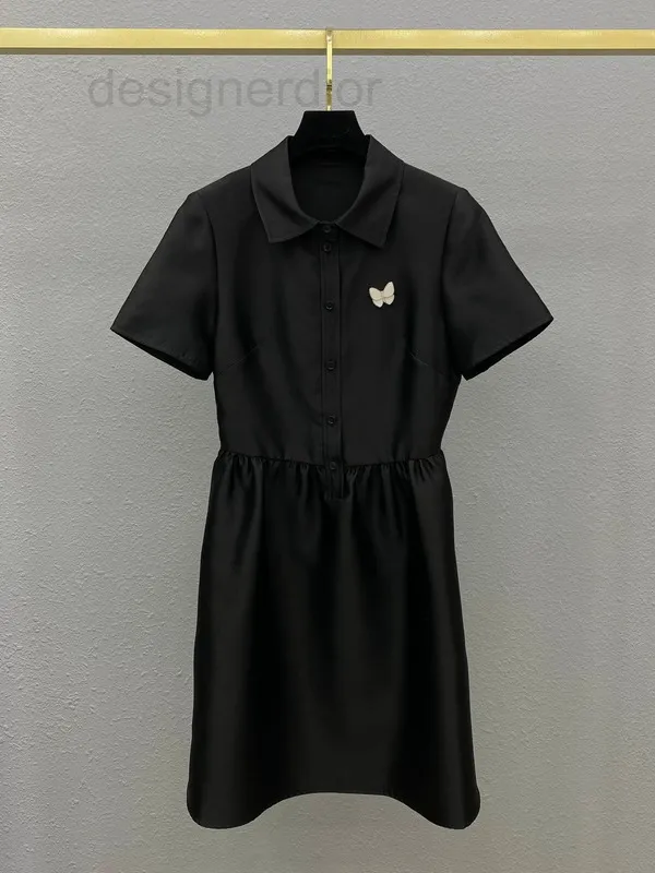 캐주얼 드레스 디자이너 나비 브로치 간단한 짧은 슬리브 옷깃 검은 드레스 헵번 스타일 기질 다목적 허리 컬렉션 숙녀 S