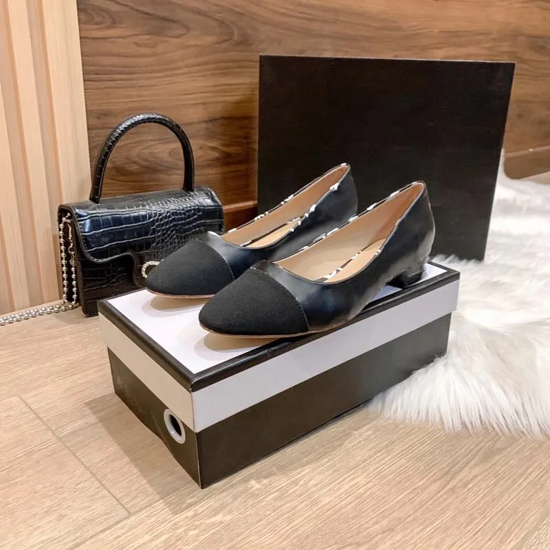 Classic Dress Shoes Ladies Designer High Heels Luxury Fashion Leather Made Anti-Slip Wear Belt Box Sandals 34-41