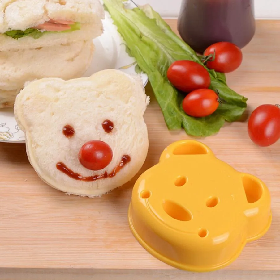 Stampi da forno Cartone animato Orso Panino Stampo Pane tostato Stampo taglierina Simpatici strumenti per pasticceria da forno Bambini Cibo interessante Accessori da cucina