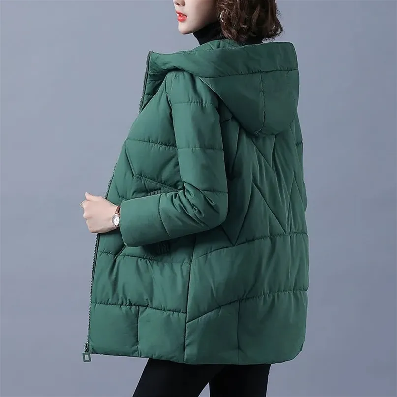 Feminino de Parkas Women Women Winter Female Warm feminino engrosse Casaco algod￣o acolchoado parka com capuz Outwear m4xl 220905