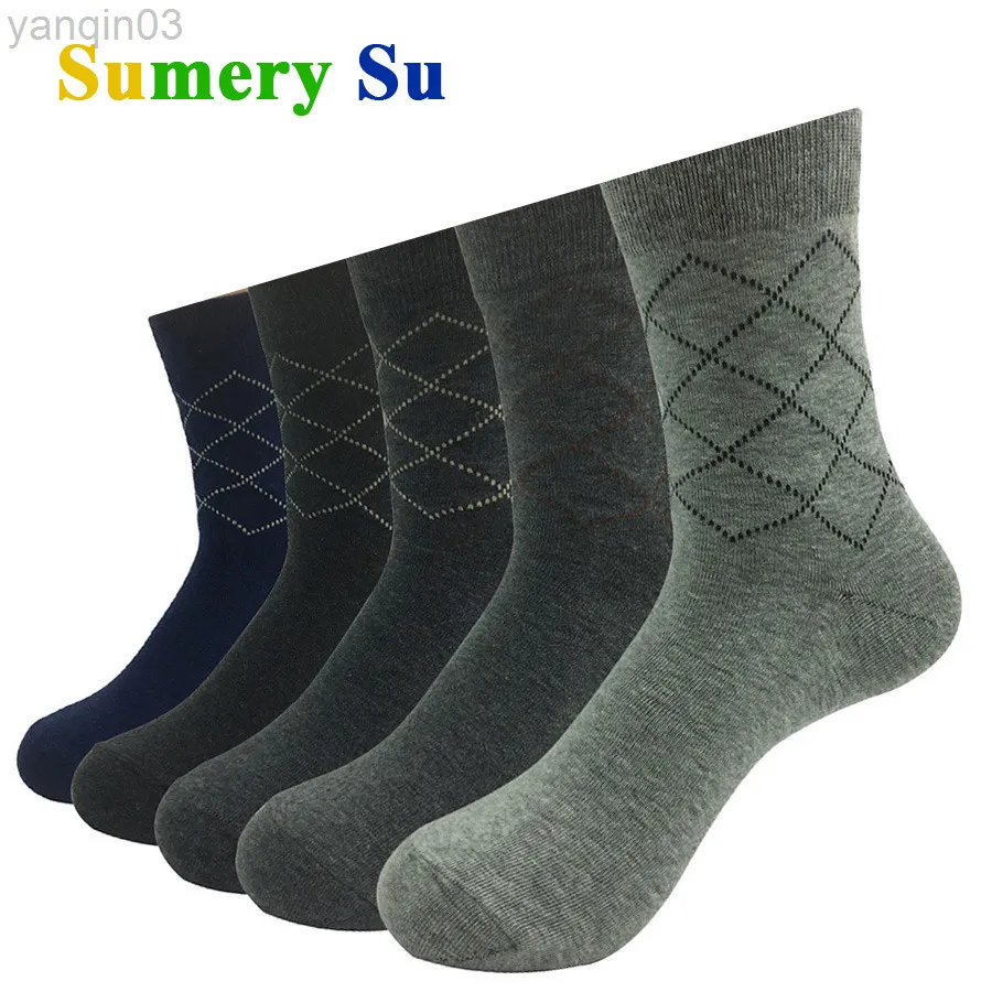 Athletic Socks 5 Par/Party Dress Socks Men Striped Long Hight Quality Bomull