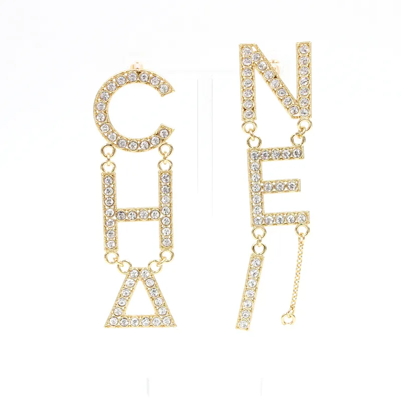 18K Gold Brand Luxury Brand Charm Designer Letters C Stud geom￩trico famosos famosos Brincos de strass de cristal Jewerlry